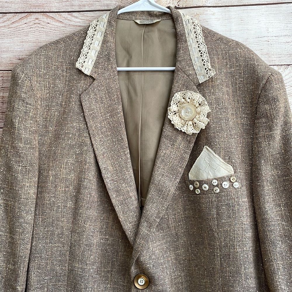 VINTAGE BOHO COTTAGE CORE UPCYCLED TWEED BLAZER - Picture 2 of 12